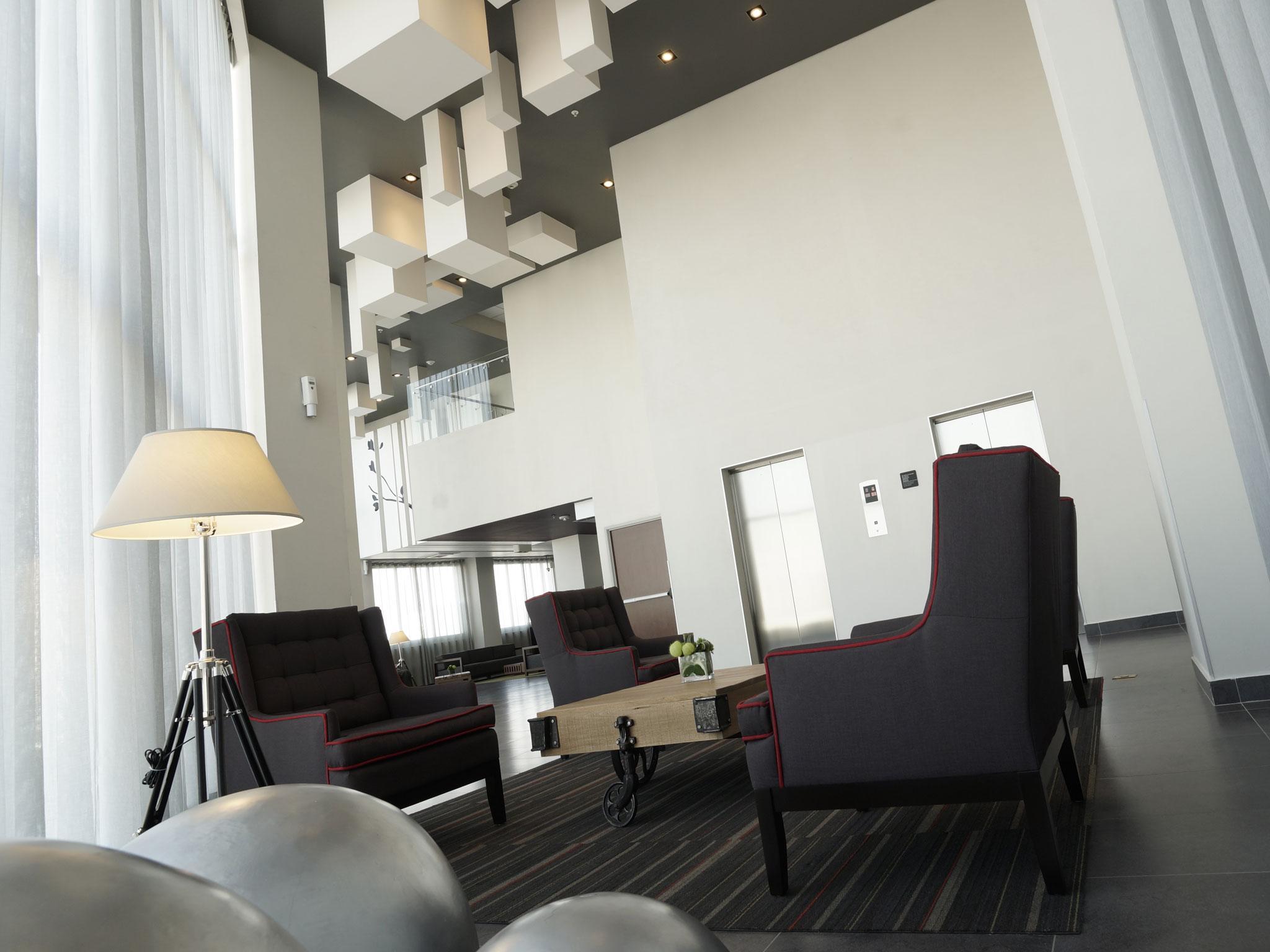 City Express Plus By Marriott Ciudad De Mexico Patio Universidad Exterior foto