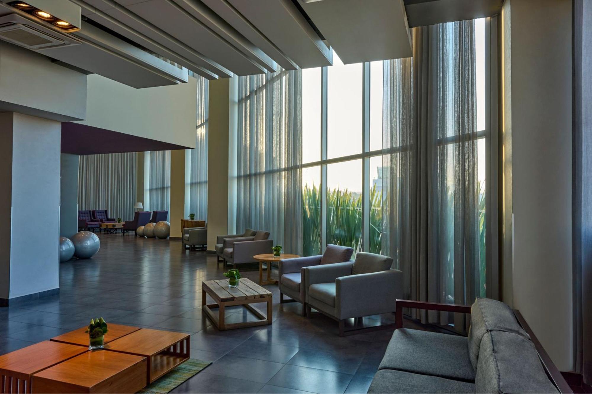 City Express Plus By Marriott Ciudad De Mexico Patio Universidad Exterior foto