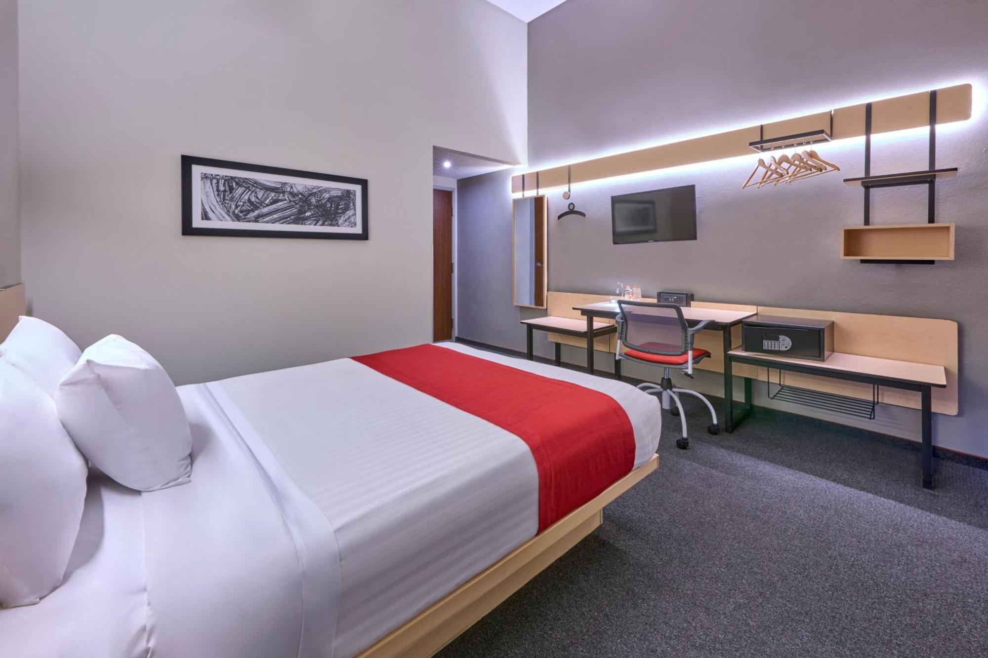City Express Plus By Marriott Ciudad De Mexico Patio Universidad Exterior foto