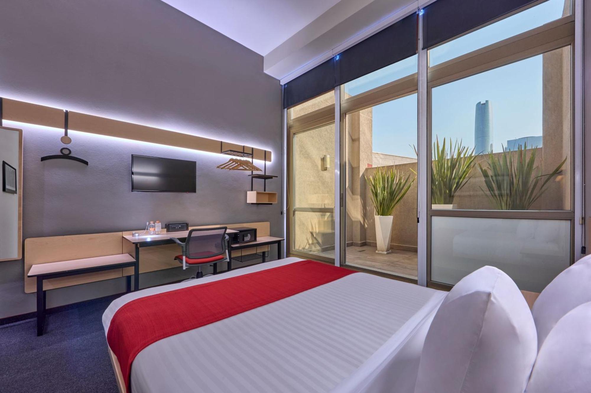 City Express Plus By Marriott Ciudad De Mexico Patio Universidad Exterior foto